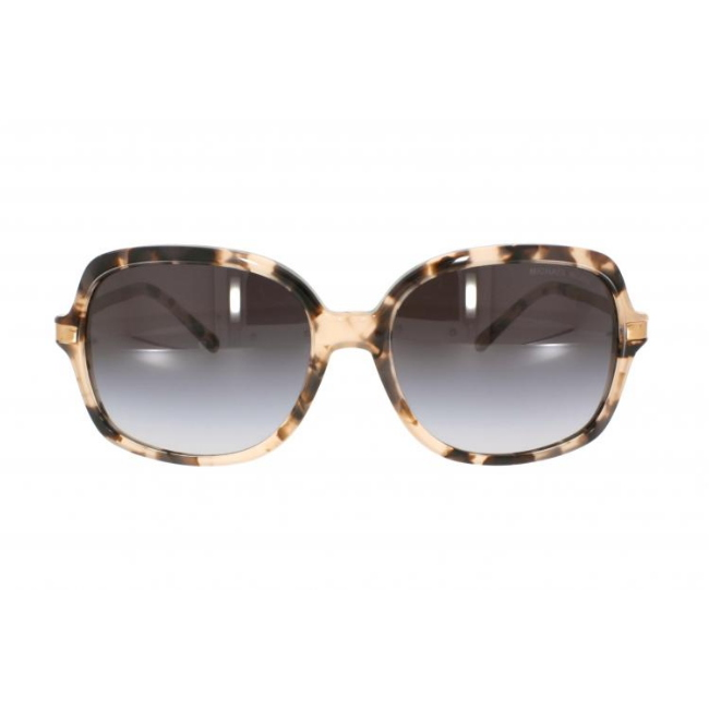 MICHAEL KORS MK 2024 ADRIANNA II col. 316213 è un occhiale da sole in acetato azzurro-grigio gommato e calibro 57.