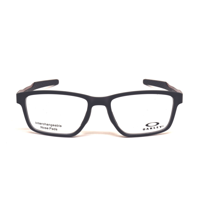 Oakley OX 8153 0553 METALINK col. 05 è una montatura da vista in acetato nero satinato e calibro 53.