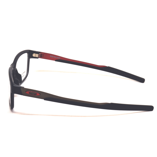 Oakley OX 8153 0553 METALINK col. 05 è una montatura da vista in acetato nero satinato e calibro 53.