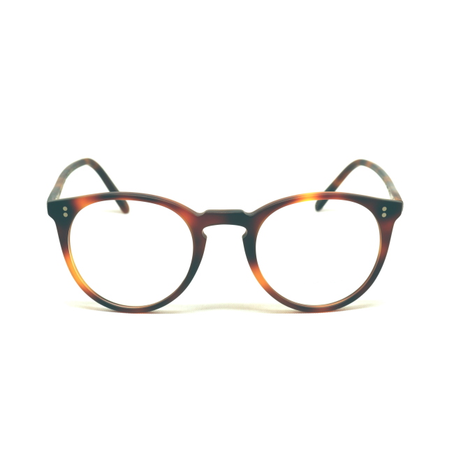 Oliver Peoples OV 5183 O'MALLEY col. 1552 è una montatura da vista da uomo in acetato marrone tartarugato satinato, dalla forma pantos e calibro 47.