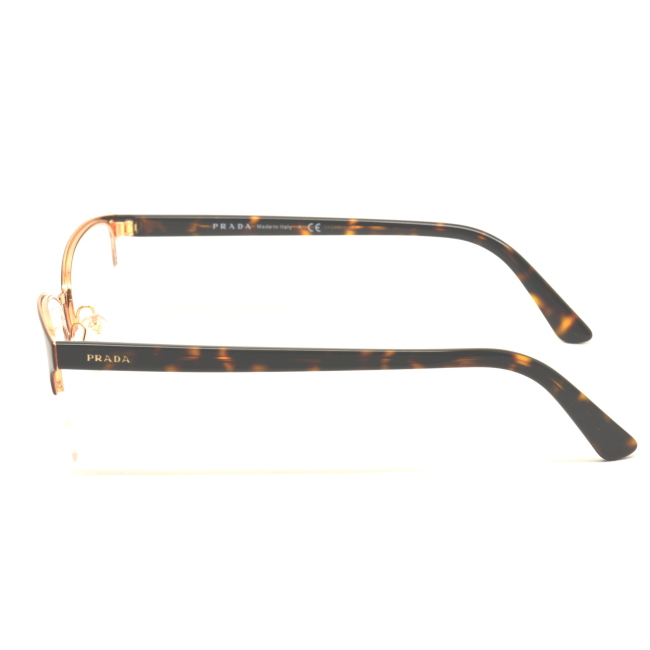 Prada VPR 61X col. 331-1O1 è una montatura da vista in metallo oro-rosa con ciliari smaltati marroni e calibro 52.