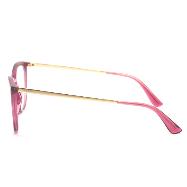 Vogue VO 5276 col. 2798 è una montatura da vista in acetato viola trasparente e calibro 53.