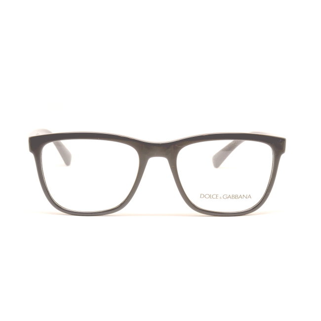 Dolce & Gabbana DG 5047 col. 501 è una montatura da vista in acetato nero lucido e calibro 54.