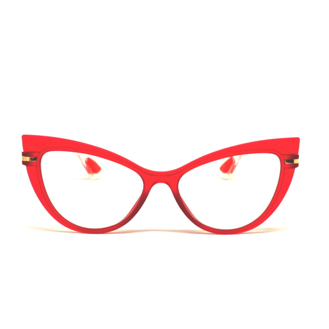 Airdp Style FRANCY col. C4 è un occhiale da sole in acetato rosso satinato con asta trasparente lucida e calibro 51.