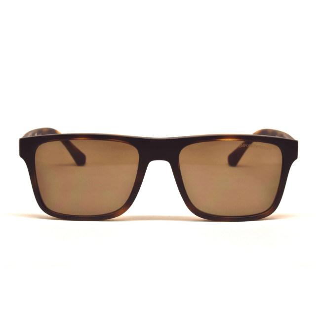 Emporio Armani EA 4115 + CLIP col. 5802/1W è un occhiale da sole in acetato marrone tartarugato satinato e calibro 54.