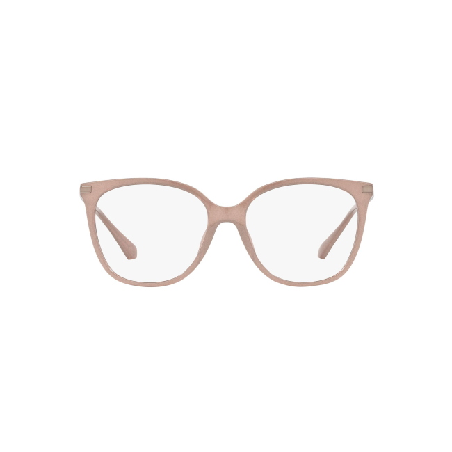 MICHAEL KORS MK 4084U BUDAPEST col. 3900 è una montatura da vista da donna in acetato cammello perlato, dalla forma squadrata e calibro 54.