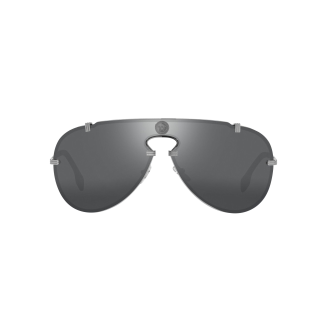 Versace VE 2243 col. 1001/6G è un occhiale da sole in metallo canna di fucile e calibro 43.