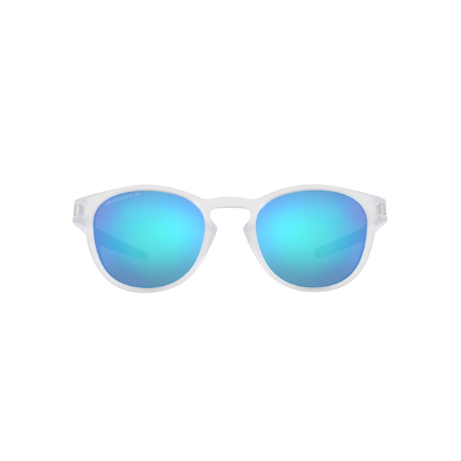 Oakley OO 9265 LATCH col. 65 è un occhiale da sole in acetato trasparente satinato e calibro 53.