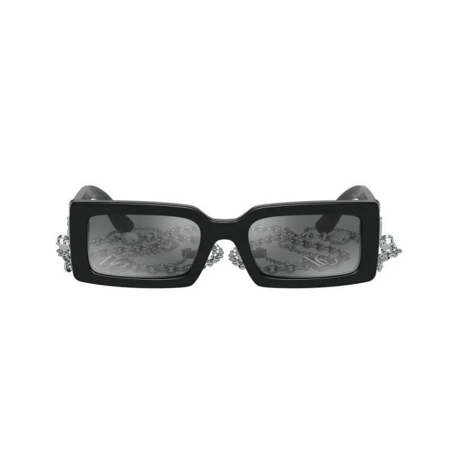 Dolce & Gabbana DG 4416 col. 501/6G è un occhiale da sole in acetato nero lucido e calibro 53.