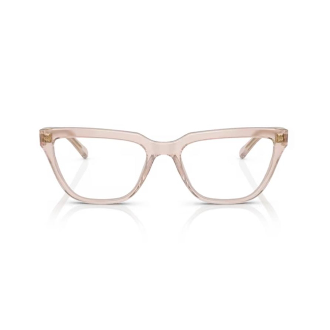 Vogue VO 5443 col. 3007 è una montatura da vista in acetato pesca trasparente e calibro 52.