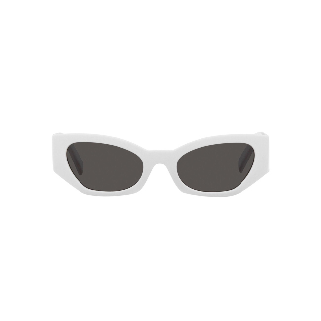Dolce & Gabbana DG 6186 col. 3312/87 è un occhiale da sole in acetato bianco e calibro 52.
