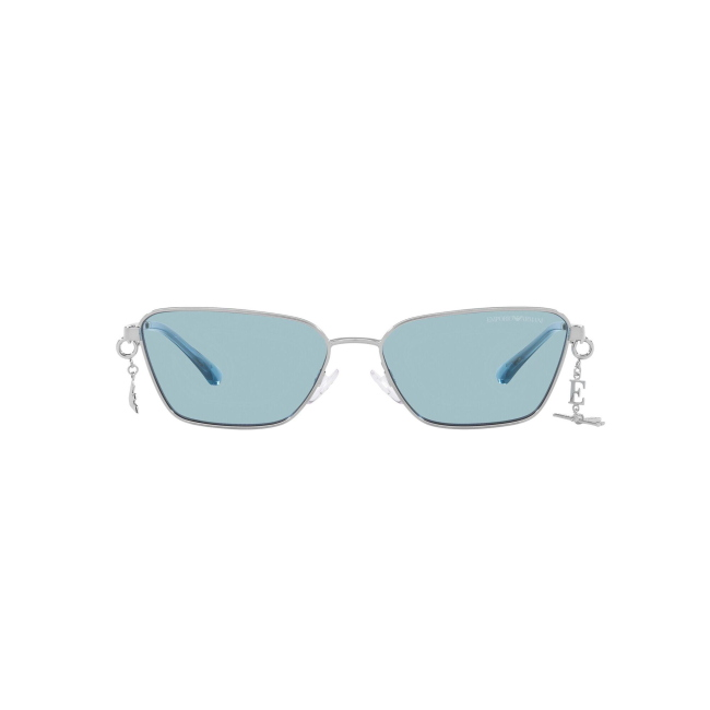 Emporio Armani EA 2141 col. 3015/80 è un occhiale da sole in metallo argento e calibro 56.