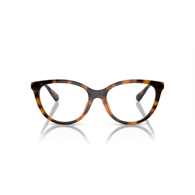 Emporio Armani EA 4213U col. 5026/1W è un occhiale da sole da donna in acetato marrone tartarugato con aste metallo oro, dalla forma cat eye e calibro 53.
