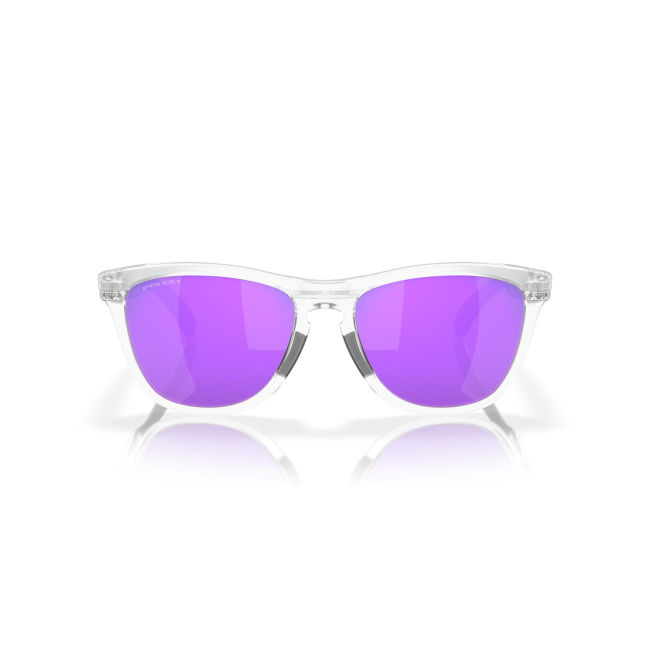 Oakley OO 9284 FROGSKINS RANGE col. 12 è un occhiale da sole in acetato trasparente lucida e opaca e calibro 55.