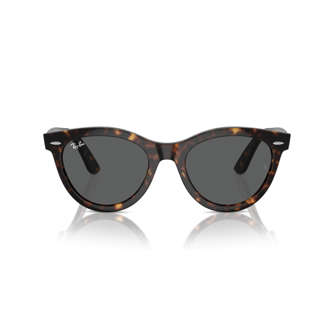 Ray-Ban RB 2241 WAYFARER WAY col. 902/B1 è un occhiale da sole in acetato marrone tartarugato e calibro 51.