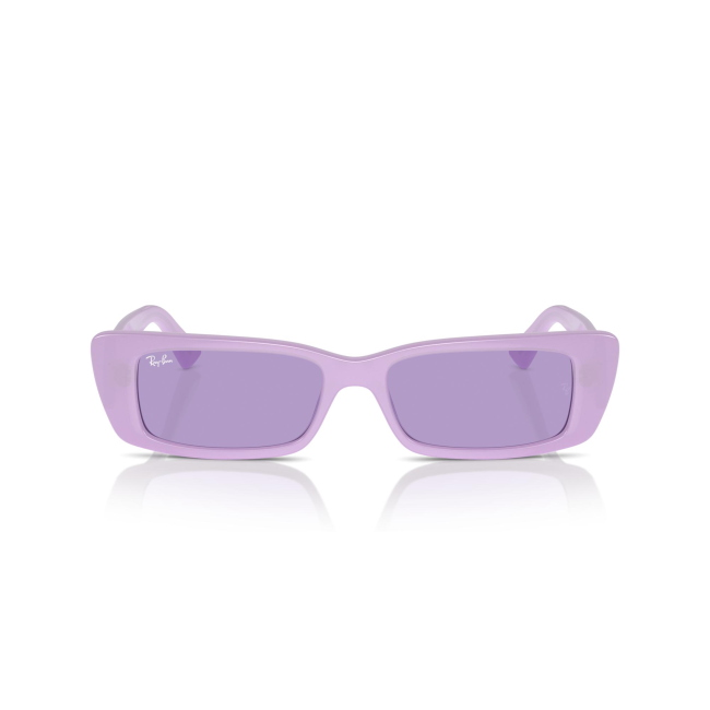 Ray-Ban RB 4425 TERU col. 6758/1A è un occhiale da sole in acetato lilla lilla e calibro 54.