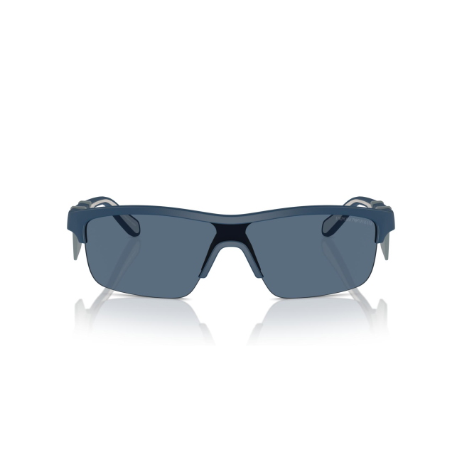 Emporio Armani EA 4218 col. 5763/80 è un occhiale da sole in acetato blu e grigio satinato e calibro 35.