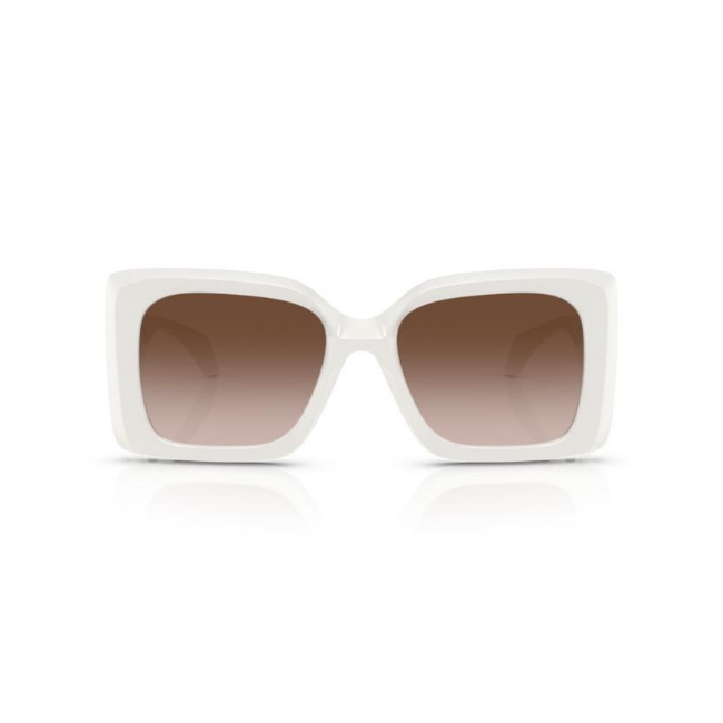 VERSACE VE4467U col. 546213 è un occhiale da sole in nylon e calibro 54.