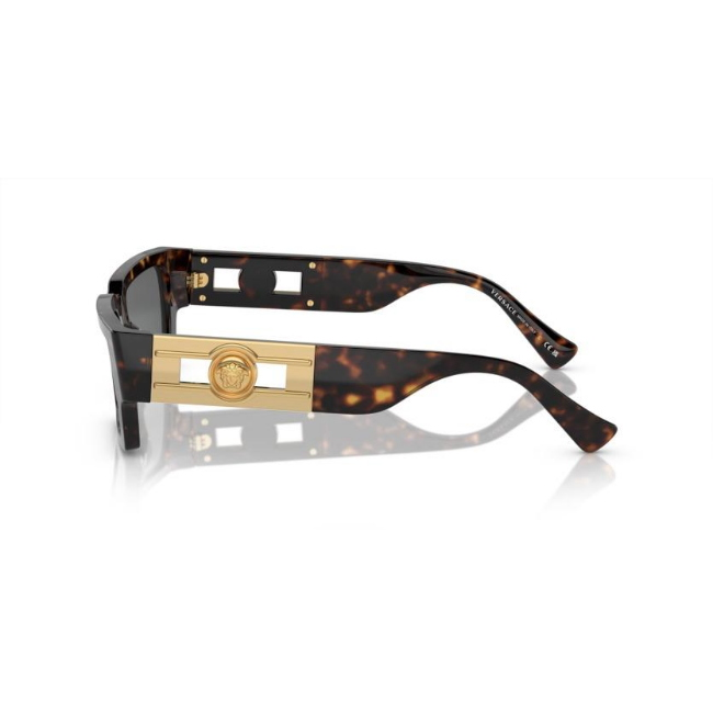VERSACE VE4459 col. 108/87 è un occhiale da sole da donna in acetato, dalla forma rettangolare e calibro 54.