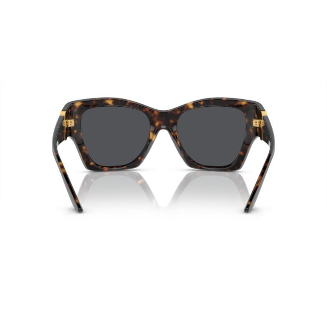 VERSACE VE4452 col. 108/87 è un occhiale da sole in iniettato e calibro 55.