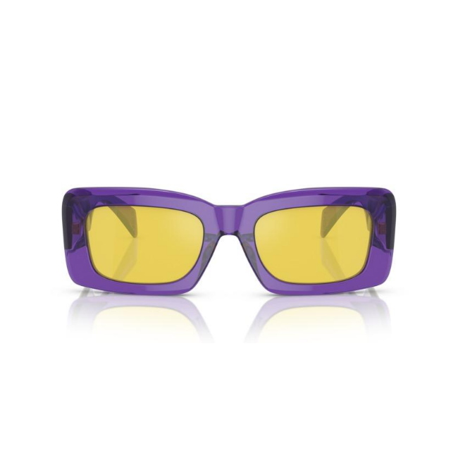 VERSACE VE4444U col. 5408V9 è un occhiale da sole in acetato e calibro 54.