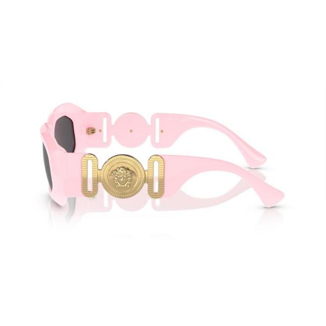 Versace 4425U col. 544087 è un occhiale da sole e calibro 54.