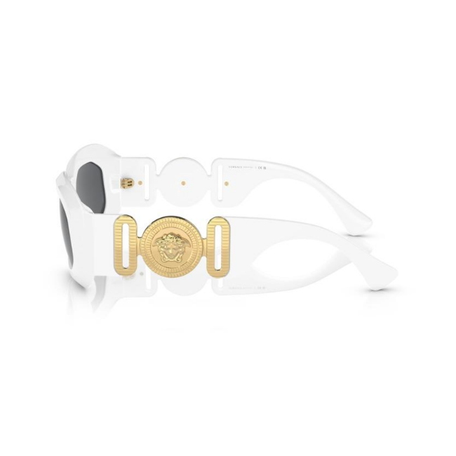 VERSACE VE4425U col. 314/87 è un occhiale da sole da uomo in nylon, dalla forma irregolare e calibro 54.