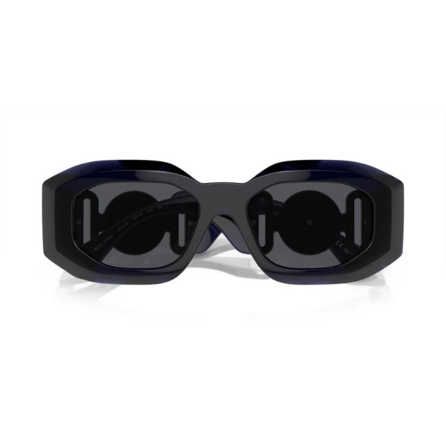 VERSACE VE4425U col. 512587 è un occhiale da sole in nylon e calibro 54.