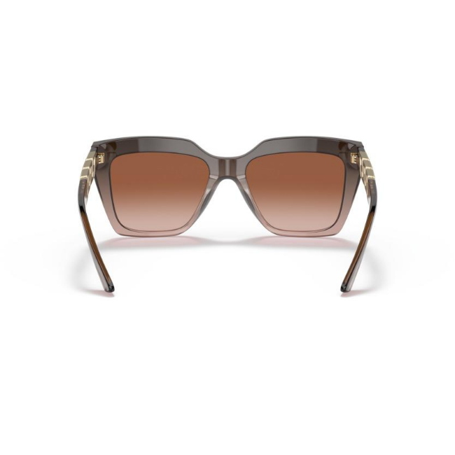 VERSACE VE4418 col. 533213 è un occhiale da sole in acetato e calibro 56.