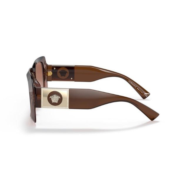 VERSACE VE4405 col. 533213 è un occhiale da sole da donna in acetato, dalla forma rettangolare e calibro 54.