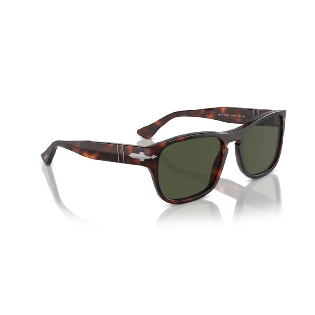 Persol PO3341-S col. 24/31 è un occhiale da sole da donna in acetato marrone tartarugato, dalla forma pillow e calibro 55.