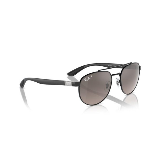 Ray-Ban RB 3736CH col. 002/5J è un occhiale da sole in metallo nero e calibro 56.