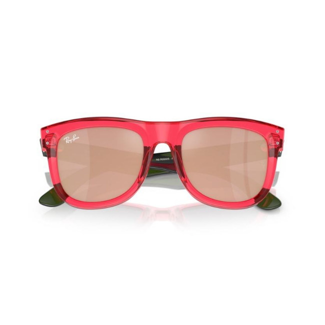 Ray-Ban RB R0502S WAYFARER REVERSE col. 67132O è un occhiale da sole in iniettato e calibro 53.