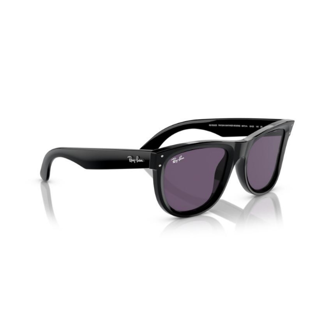 Ray-Ban RB R0502S WAYFARER REVERSE col. 66771A è un occhiale da sole e calibro 53.