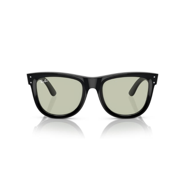 Ray-Ban RB R0502S WAYFARER REVERSE col. 6677/2 è un occhiale da sole e calibro 50.