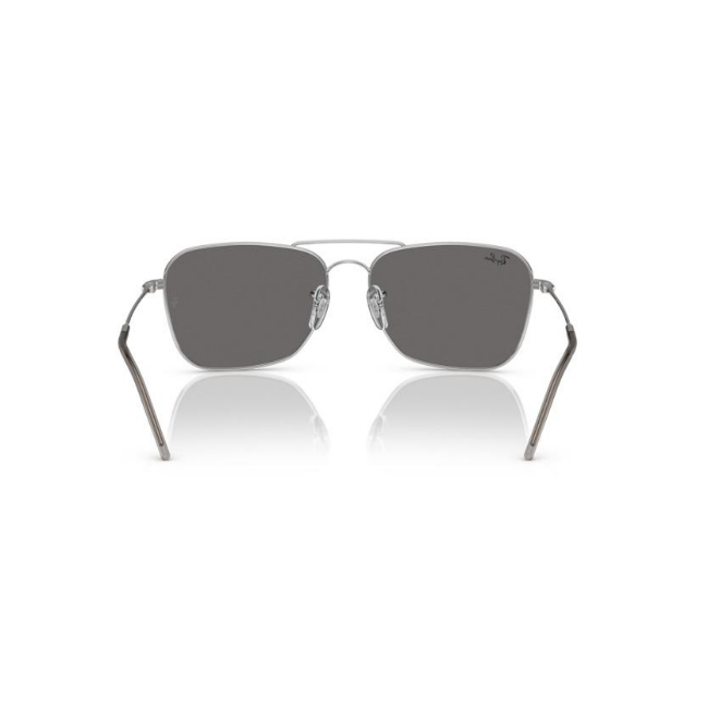 Ray-Ban RB R0102S CARAVAN REVERSE col. 003/GS è un occhiale da sole in metallo e calibro 58.