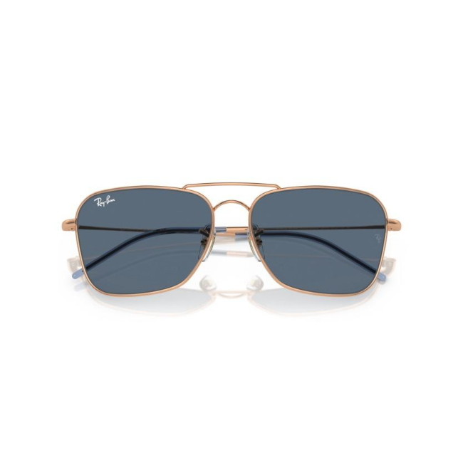 Ray-Ban RB R0102S CARAVAN REVERSE col. 92023A è un occhiale da sole in metallo e calibro 58.