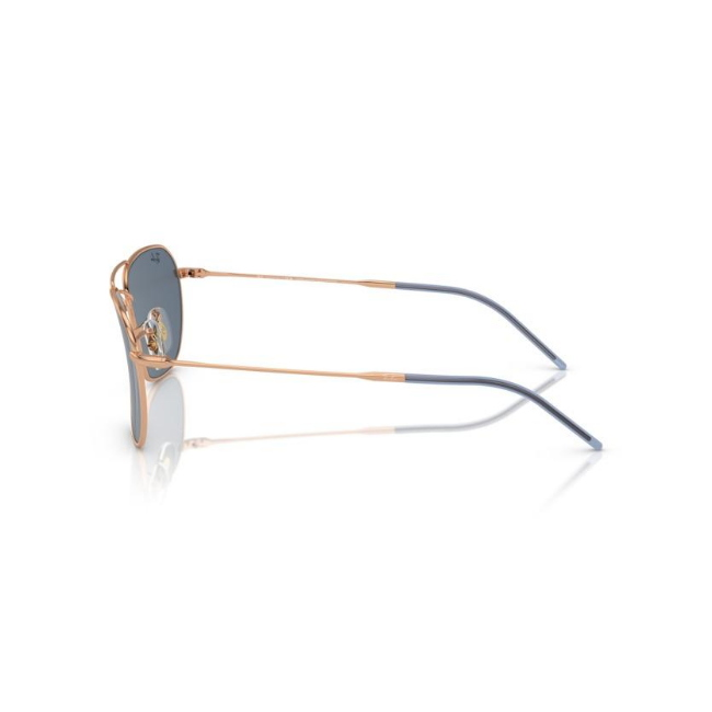 Ray-Ban RB R0102S CARAVAN REVERSE col. 92023A è un occhiale da sole in metallo e calibro 58.