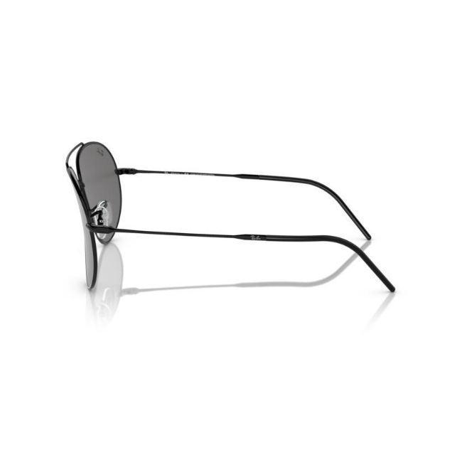 Ray-Ban RB R0101S AVIATOR REVERSE col. 002/GS è un occhiale da sole in metallo e calibro 62.