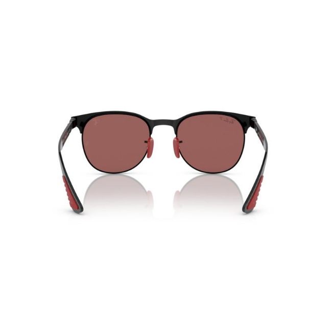Ray-Ban RB 8327M col. F041H2 è un occhiale da sole in acciaio e calibro 53.