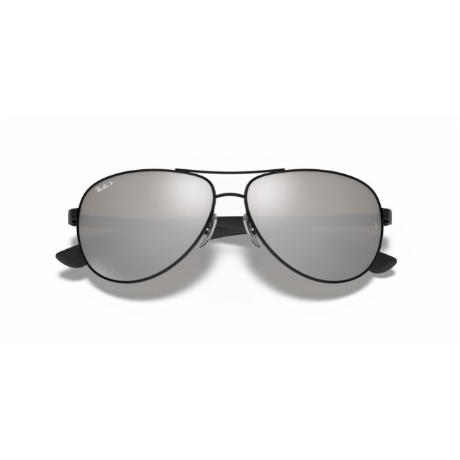 Ray-Ban RB 8313 col. 002/K7 è un occhiale da sole in metallo e calibro 61.