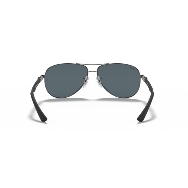 Ray-Ban RB 8313 col. 004/K6 è un occhiale da sole in metallo e calibro 61.