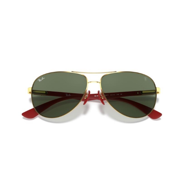 Ray-Ban RB 8313M col. F00871 è un occhiale da sole in acciaio e calibro 61.
