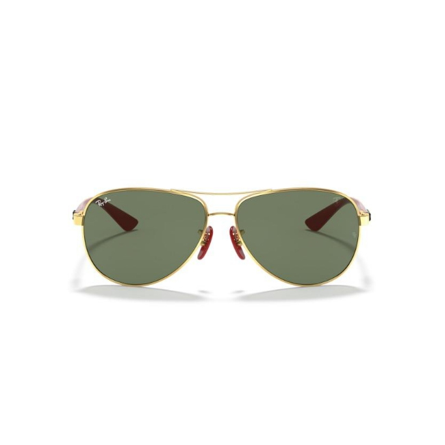 Ray-Ban RB 8313M col. F00871 è un occhiale da sole in acciaio e calibro 61.