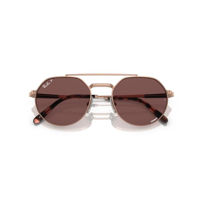 Ray-Ban RB 8265 col. 3140AF è un occhiale da sole in titanio e calibro 53.