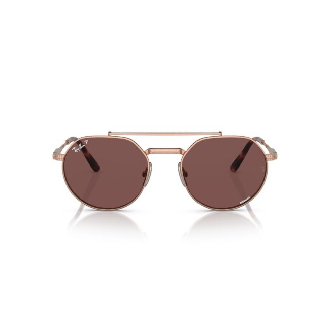Ray-Ban RB 8265 col. 3140AF è un occhiale da sole in titanio e calibro 53.