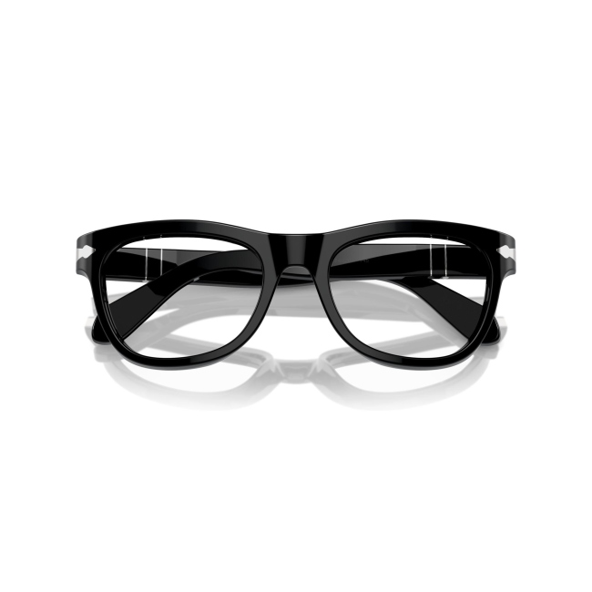 Persol PO 0086-V col. 95 è una montatura da vista da donna in acetato nero lucido, dalla forma pillow e calibro 54.