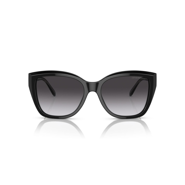 Emporio Armani EA 4198 col. 5017/8G è un occhiale da sole da donna in acetato nero lucido, dalla forma cat eye e calibro 55.