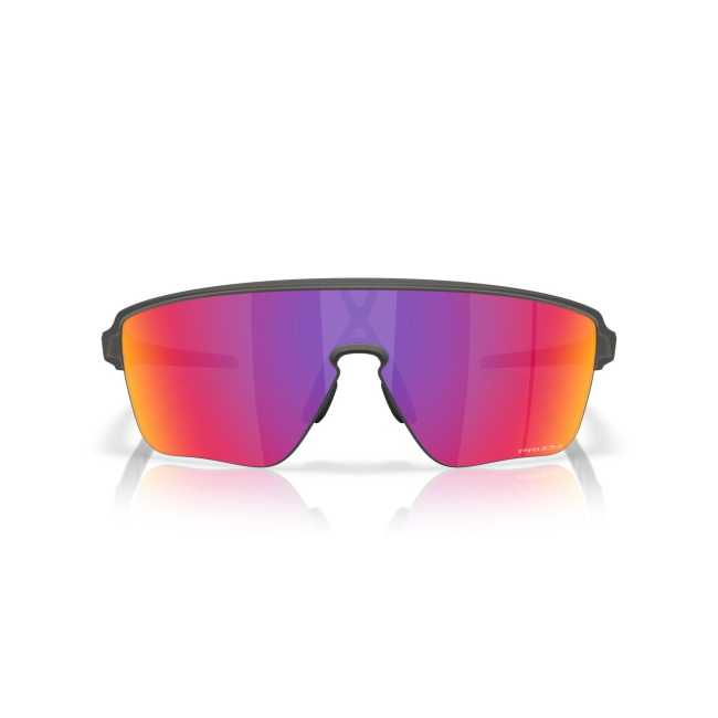 Oakley OO 9415 CORRIDOR SQ col. 03 è un occhiale da sole in acetato grigio fumo opaco e calibro 42.