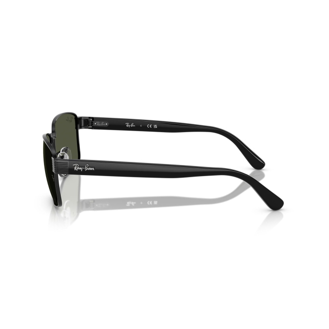 Ray-Ban RB 3750 col. 002/31 è un occhiale da sole in metallo nero con aste celluloide nera e calibro 62.